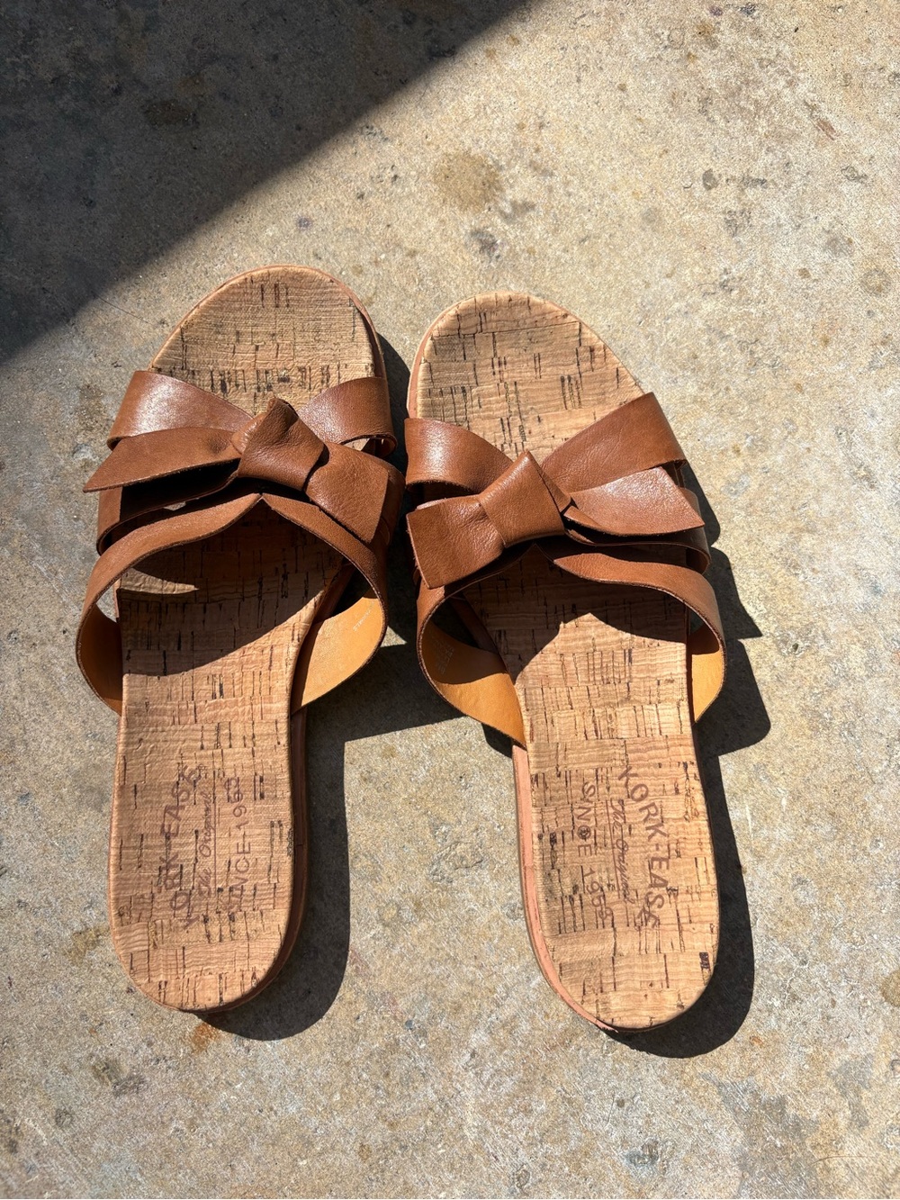 Kork-Ease Brown Leather Knot Slide Sandals
